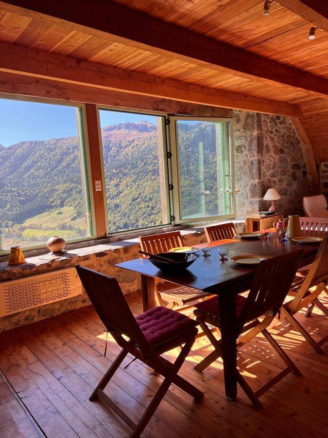 Grange Mary in Le Falgoux, Parc naturel régional des Volcans d'Auvergne