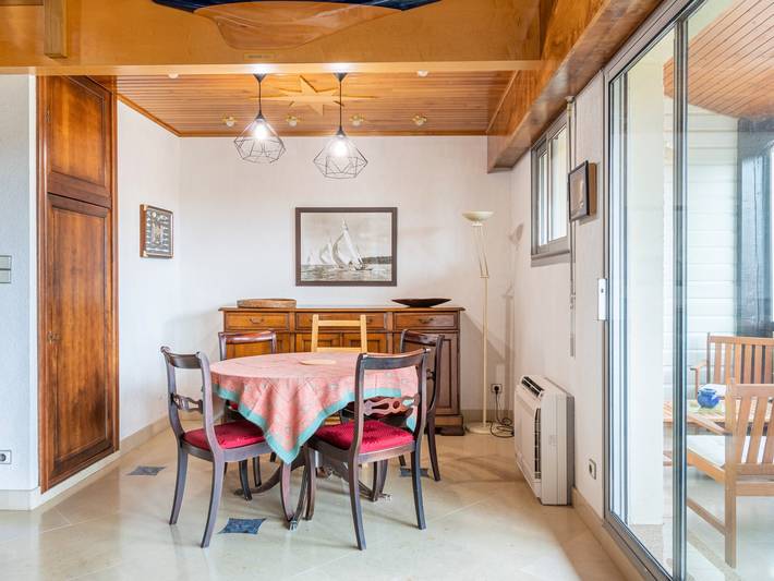 Gîte pour 6 personnes, avec terrasse dans Office De Tourisme De Biscarrosse - 3