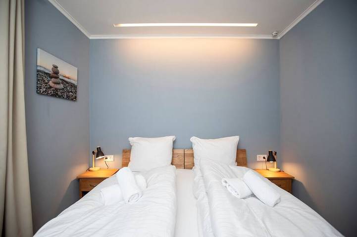 Ferienhaus für 8 Personen, mit Garten und Terrasse sowie Sauna in Sassnitz - 4
