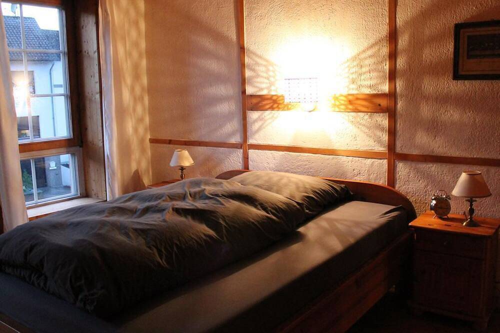 Ganze Wohnung, Wohnen im schönen Bauernhaus - Ferienwohnung im schönen Bauernhaus in Beckingen, Saar-Nahe-Bergland