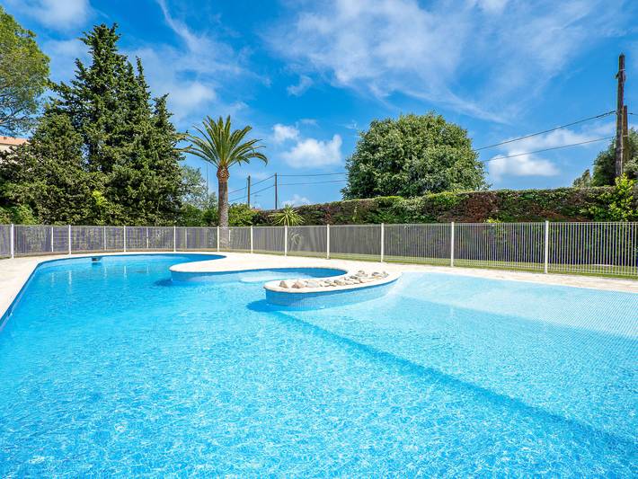 Ferienwohnung für 4 Personen, mit Terrasse in Antibes