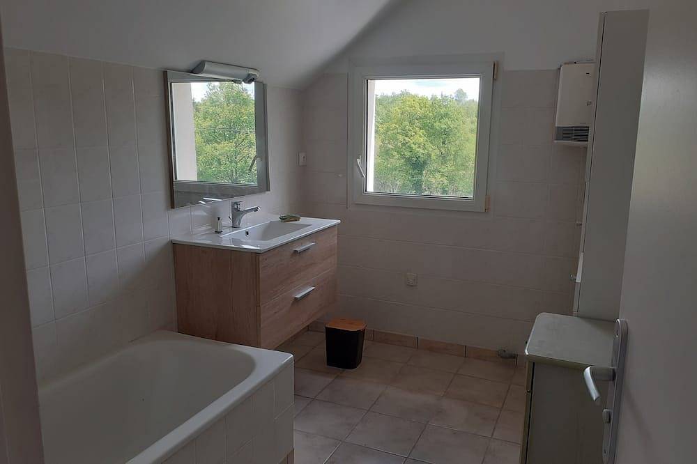 Une quiétude absolue avec vue sur la forêt de Florange in Camors, Région de Lorient