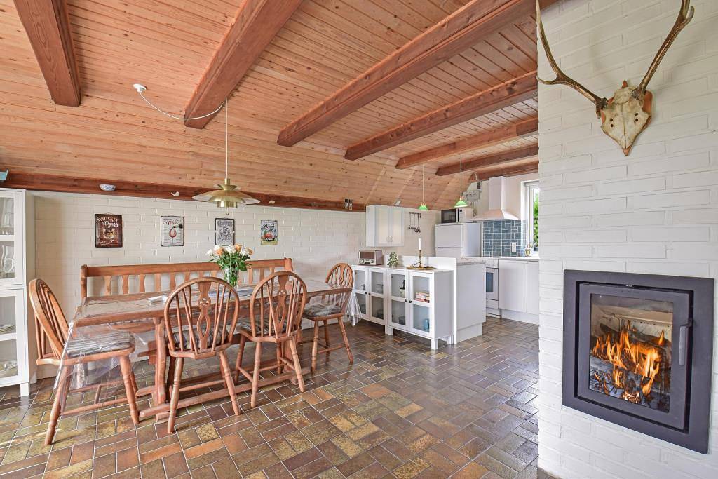 Süßes kleines Ferienhaus mit Kaminofen – Der Hund darf mit! in Tim, Ulfborg