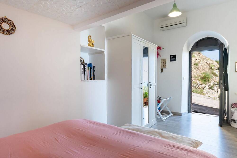 Appartamento intero, Guesthost - Vida Home - Panoramic View Apartment in Castelmola, Provincia di Messina