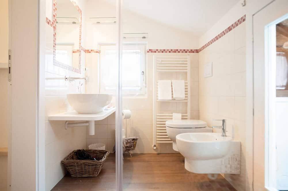 Apartamento entero, Casa Blanca en el centro histórico de Orvieto - estacionamiento incluido in Orvieto, Provincia de Terni