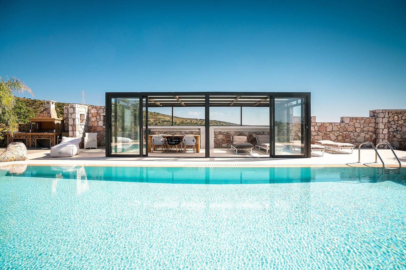 Villa for 8 personer med hage in Rhodos