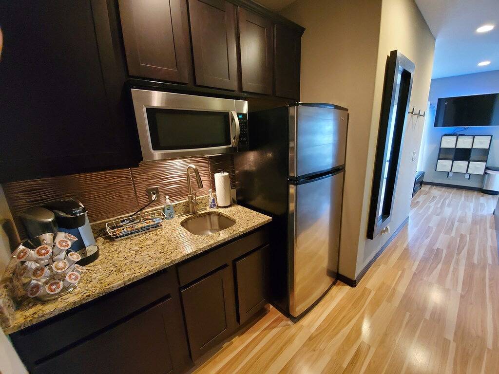 Ganze Wohnung, Luxussuite in der Innenstadt in Columbia (MO), Missouri