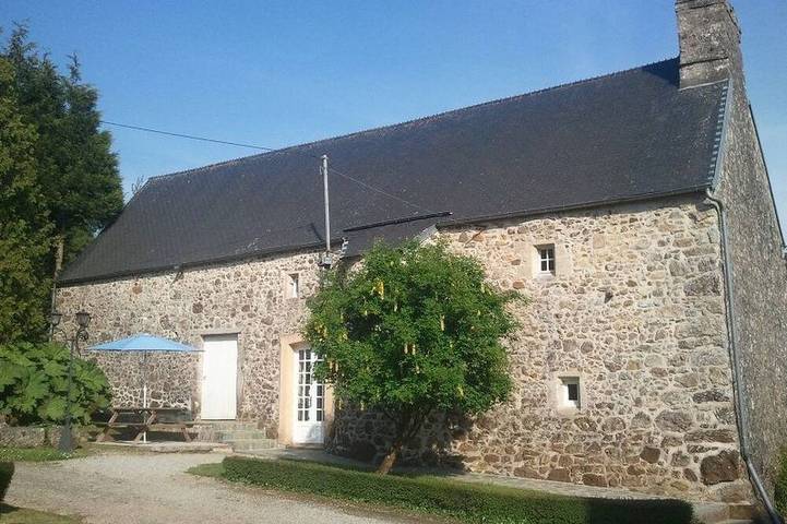 Location de vacances pour 6 personnes, avec jardin à Brix