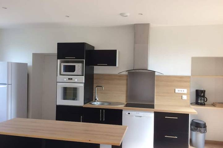 Maison de vacances pour 4 personnes, avec terrasse ainsi que piscine et balcon/terrasse - 1