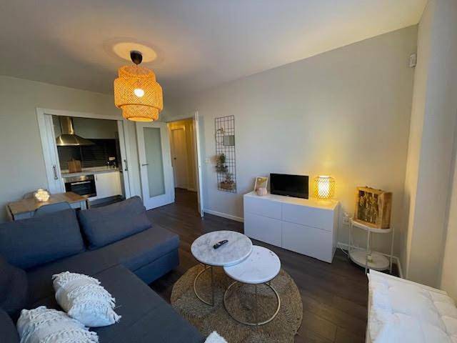 Appartement entier, Apartamento a un paso de la playa en Ares con piscina y parking in Ares, Costa de Galicia