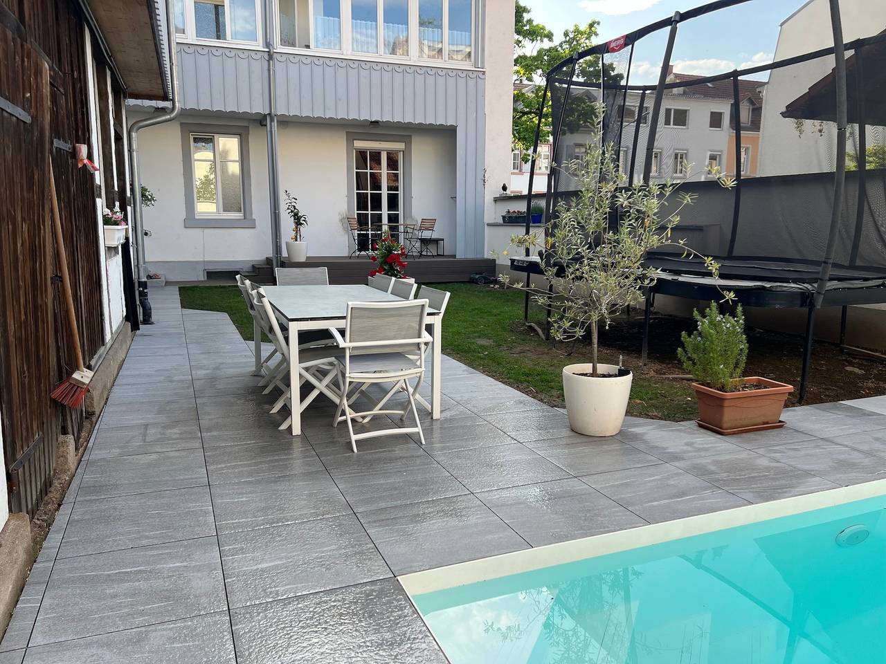 Ganze Wohnung, Citydreams mit Altbauflair die Premiumunterkunft in Lörrach bei Basel in Lörrach, Südschwarzwald