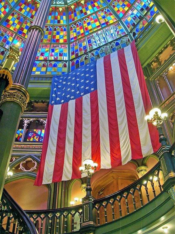 Ganze Wohnung, Cool und vielseitig Eigentumswohnung in Perfect Downtown Spot Minuten zu Lsu in Baton Rouge, East Baton Rouge Parish