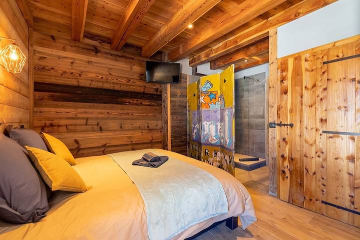 Chalet pour 18 personnes, avec jardin dans Queyras - 4