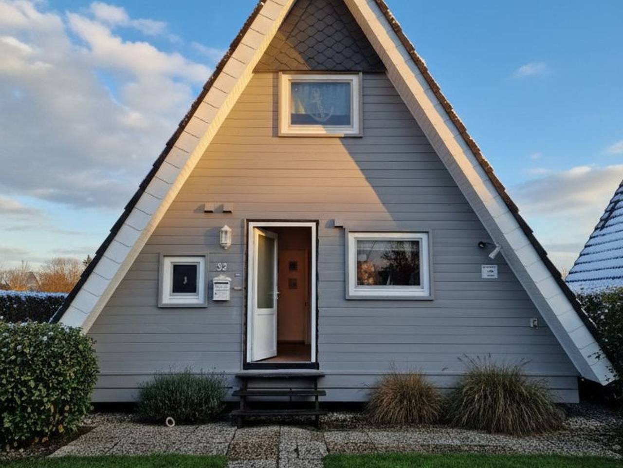 Ferienhaus Banno's Kajüte - Banno´s Kajüte in Fedderwardersiel, Butjadingen