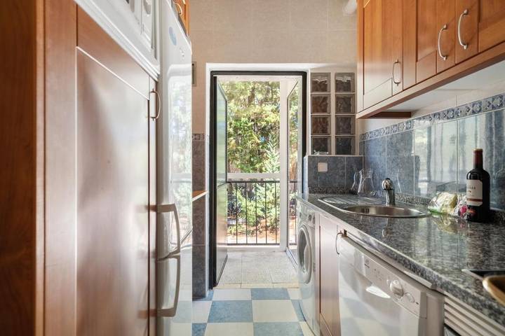 Casa de vacaciones para 9 personas, con jardín y vistas, Se admiten mascotas en Sierra Oeste - 4