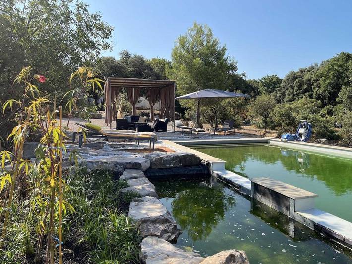 Gîte pour 4 personnes, avec piscine et jardin à Cazevieille