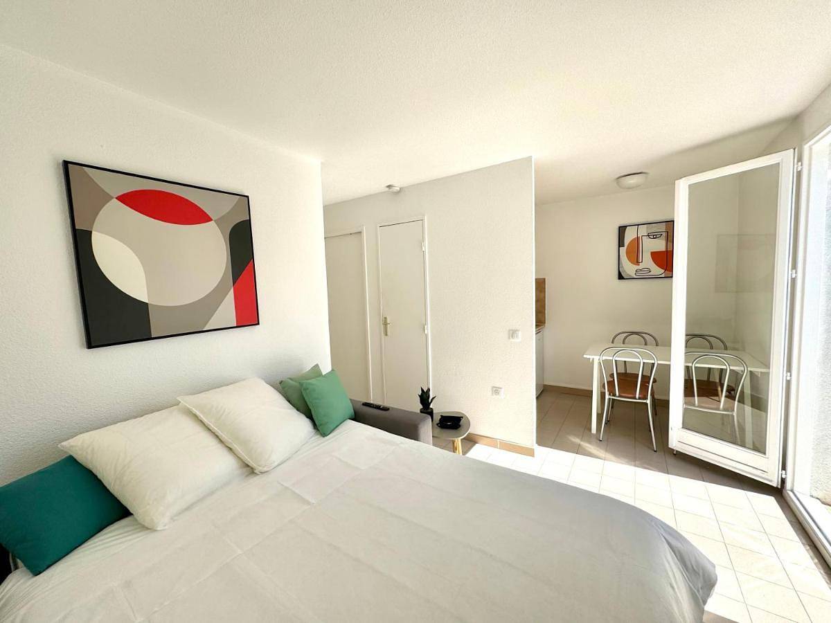 Apartment - Ground Floor in Le Cannet, Côte méditerranéenne (France)