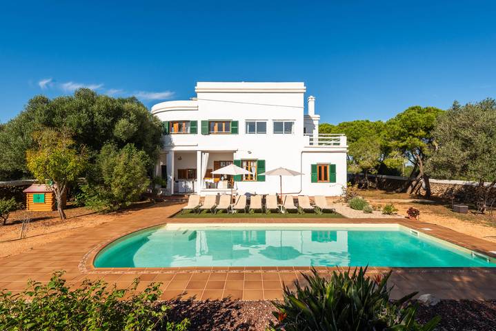 Villa for 9 people, with garden and terrace - 1