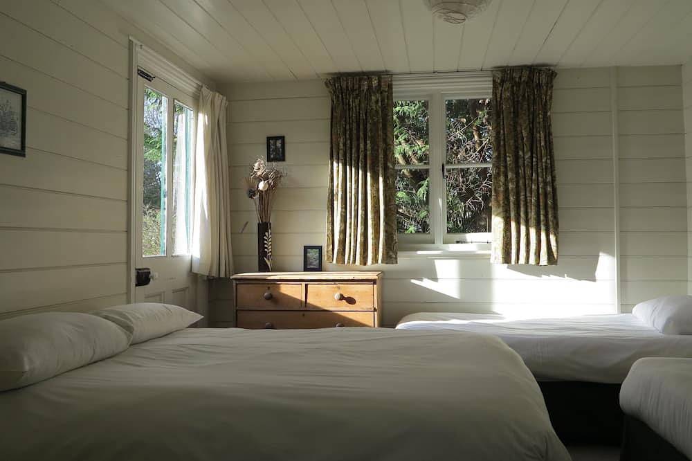Amazing New Forest location - Sleeps up to 14 people in Brockenhurst, Hampshire