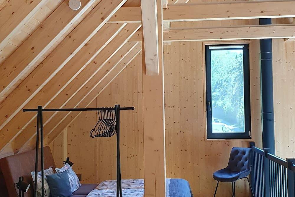 5* Odenwald-Lodge mit Infrarot-Sauna und E-Ladestation \"Haus Purpur\" in Reichelsheim, Odenwaldkreis