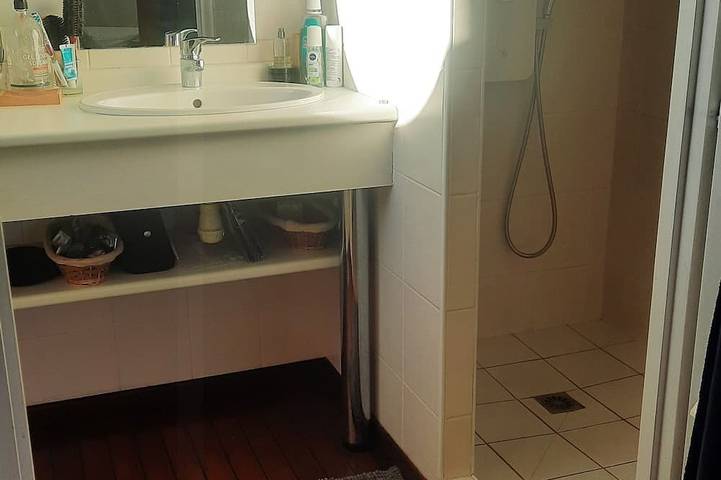 Location de vacances pour 9 personnes, avec jacuzzi ainsi que jardin et balcon, animaux acceptés à Vallet (Loire-Atlantique) - 4