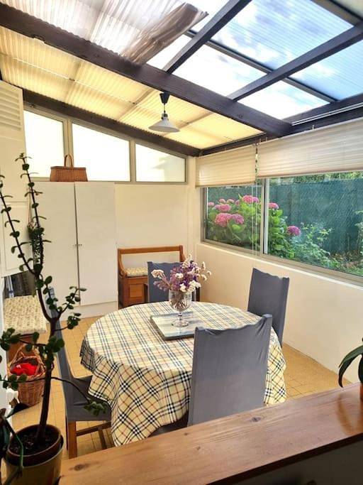 Location de vacances pour 6 personnes, avec Terrasse et Jardin à Villenoy - 3
