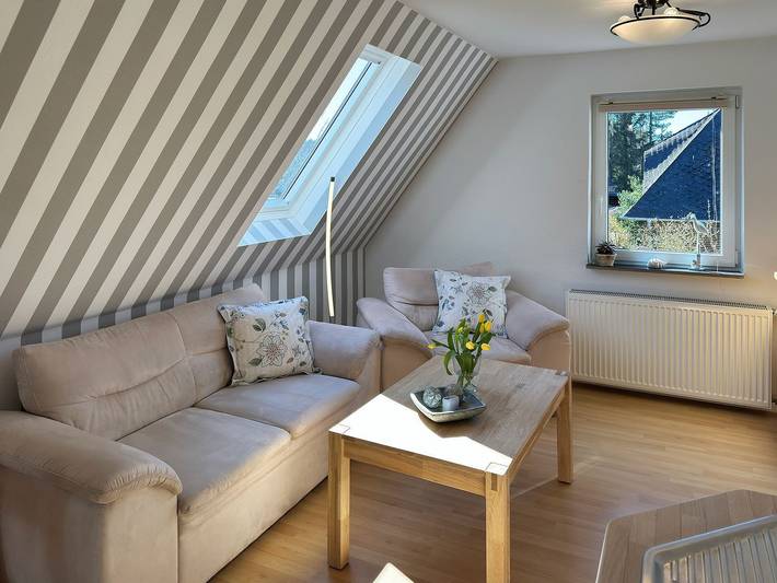 Ferienwohnung für 4 Personen, mit Terrasse und Garten in Süddorf