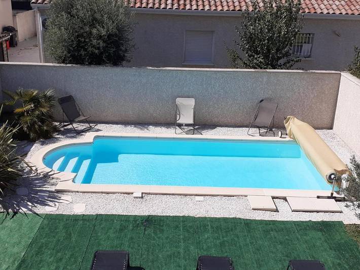 Maison d’hôte pour 3 personnes, avec jardin ainsi que terrasse et piscine à Valence - 3