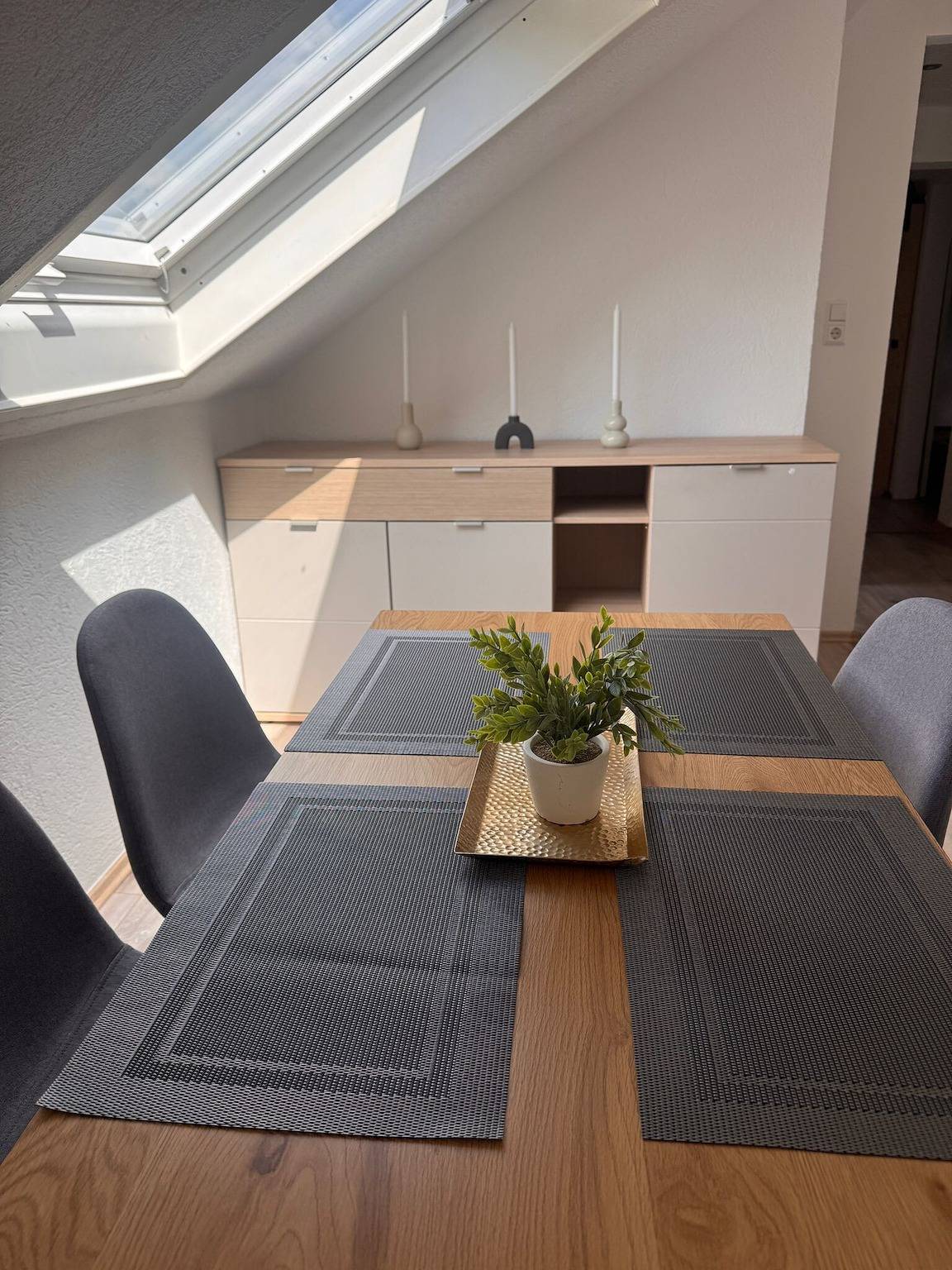 Ganze Wohnung, Ferienwohnung Hirsch Villingen mit Gemeinschaftsgarten und Wlan in Villingen-Schwenningen, Mittlerer Schwarzwald
