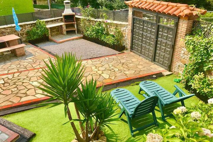 Ferienhaus für 5 Personen, mit Garten und Whirlpool sowie Pool, mit Haustier - 1