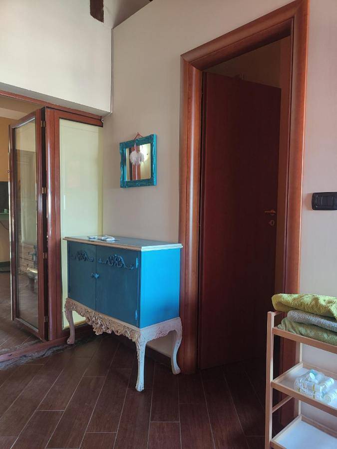 Double Room with Private Bathroom in Taurianova, Province de Reggio Calabria
