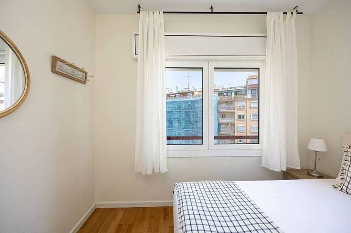 Appartement entier, Come enjoy the real Barcelona experience! in Hospitalet de Llobregat, L'Hospitalet de Llobregat