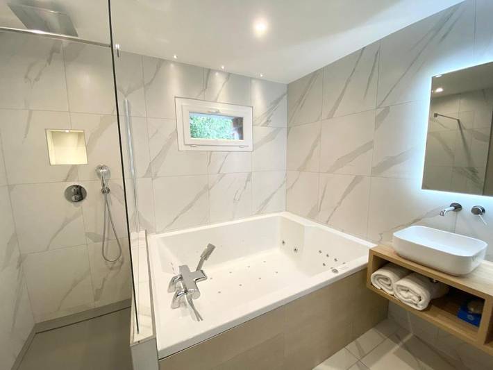 Maison d’hôte pour 2 personnes, avec jacuzzi ainsi que piscine et jardin dans Oise - 4