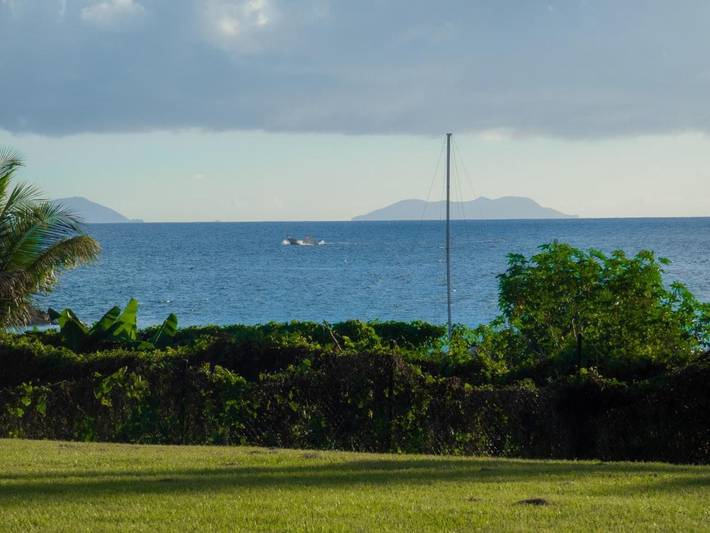 Gîte pour 4 personnes, avec jardin et vue dans Plage de Saint-Félix - 3
