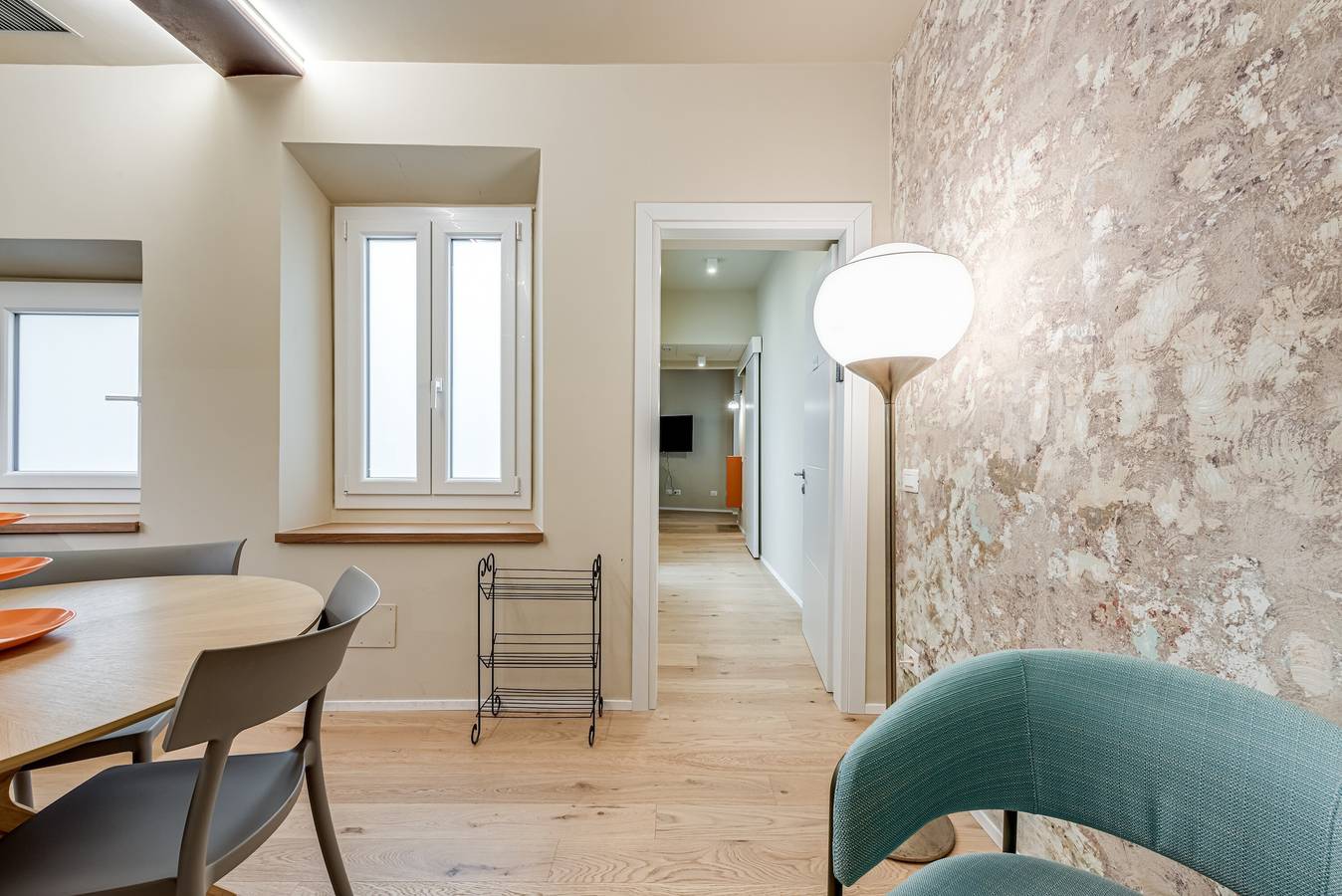 Hel leilighet, Room 'Florence Rooms Orange' with Wi-Fi and Air Conditioning in Florence city center, Firenze