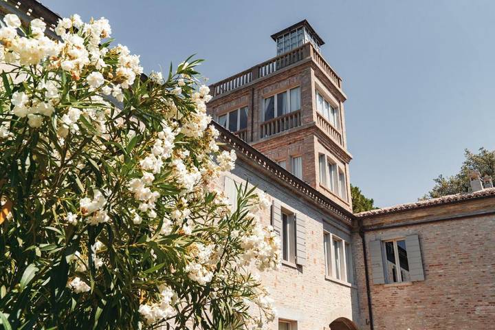 Ferienhaus für 4 Personen, mit Pool und Garten sowie Ausblick, mit Haustier in Pesaro