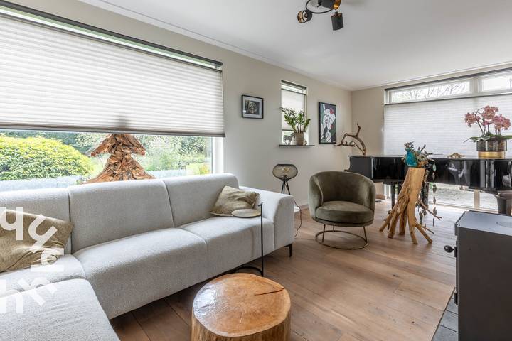 Beautiful 10-person holiday home with sauna, spacious and modern in Achterhoek in Achterhoek