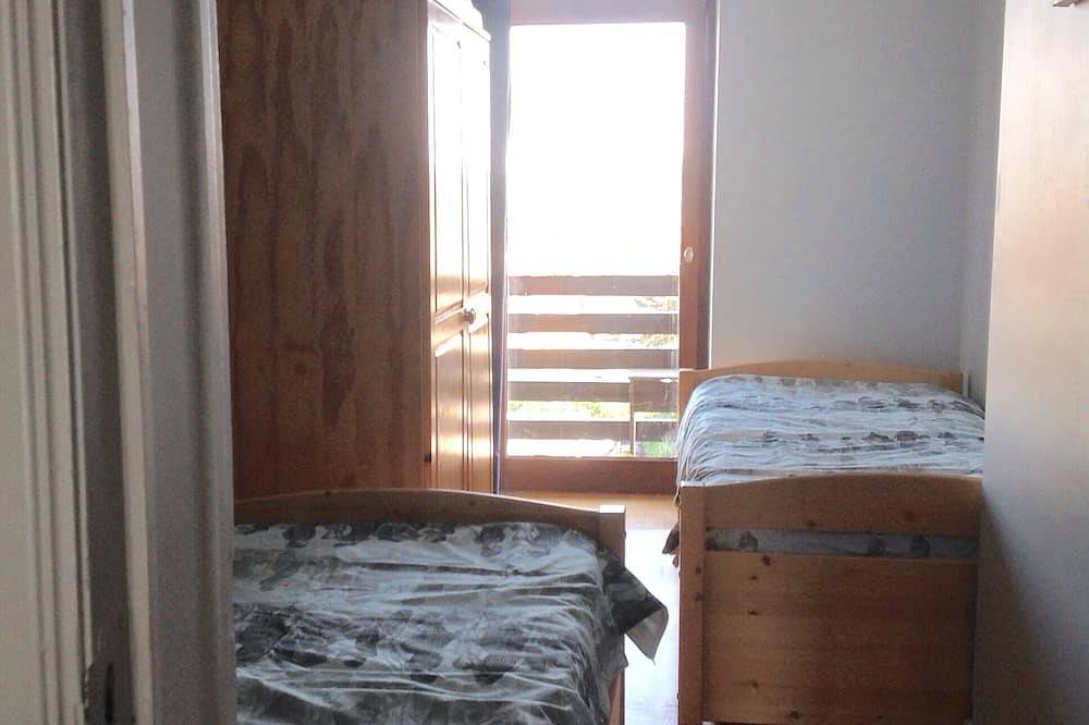Geheel appartement, Volledig gerenoveerd appartement - Uitzicht op de zee - 3 slaapkamers - 2 balkons. in De Panne, Belgische Kust