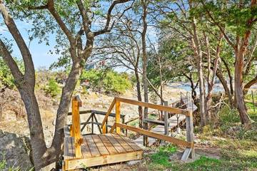 Lake House for 4 Guests in Lake Travis, Travis County, Picture 2