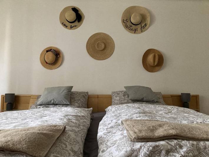 Gîte pour 6 personnes, avec jardin, animaux acceptés à Eger