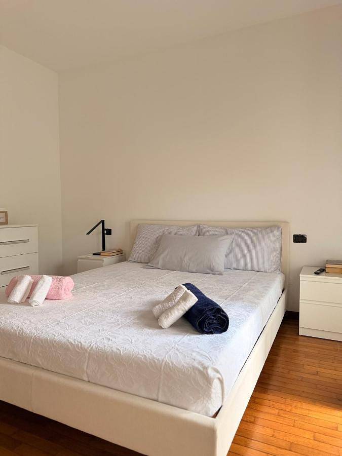 Appartamento per 2 persone, con panorama e terrazza, con animali domestici in Scanzorosciate