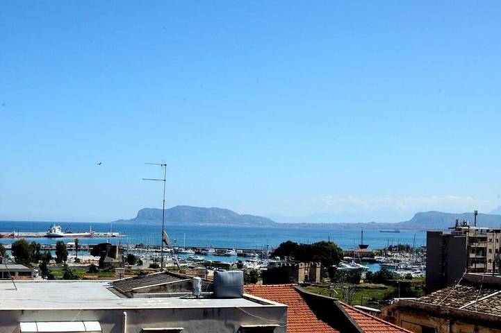 B&b for 6 people in Palermo