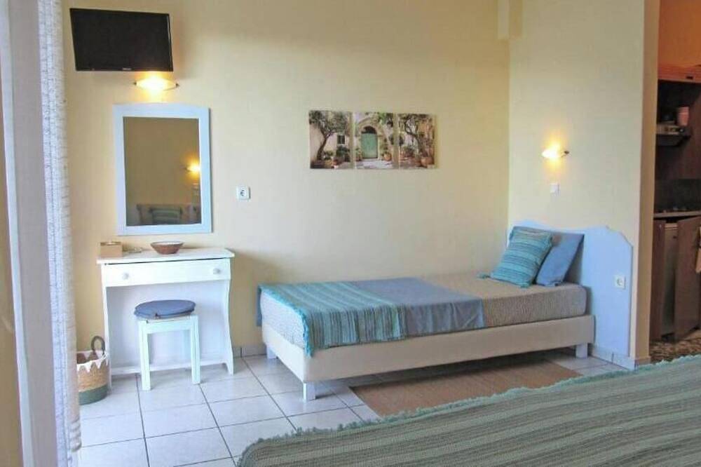 Ganze Wohnung, Studio Namastekala - Relaxing escape 500 m from the beach in Chrysi Ammoudia, Thassos