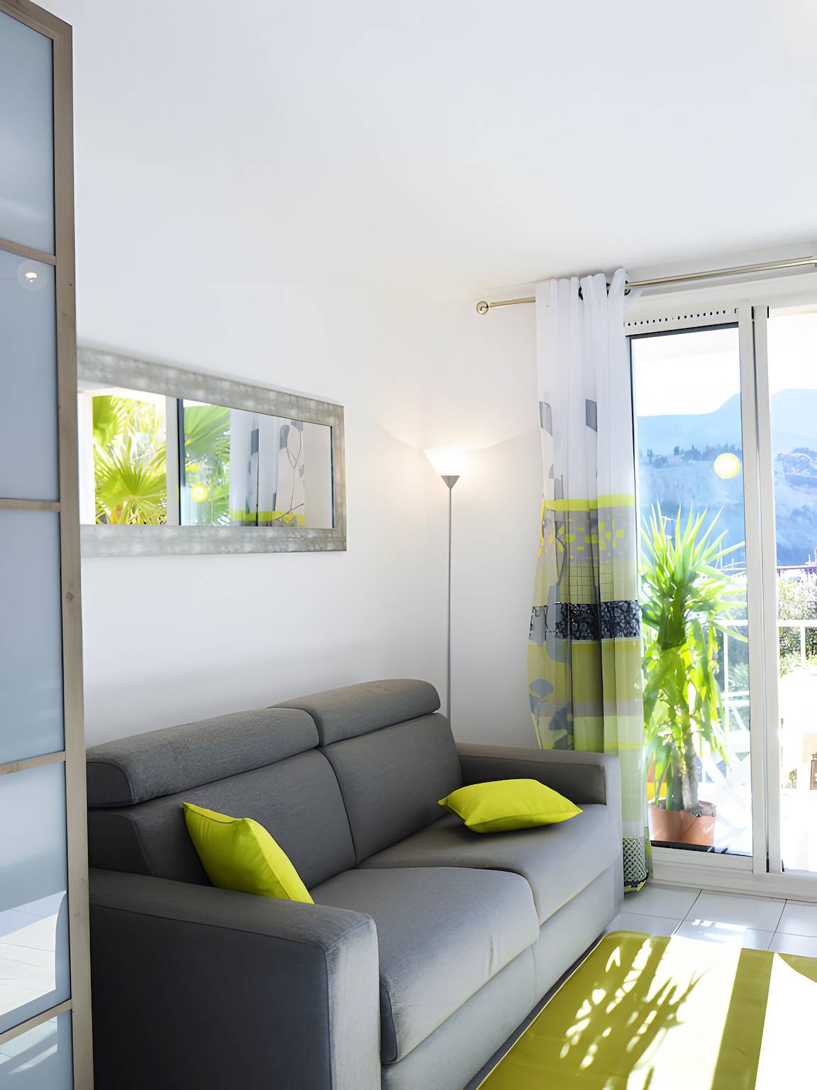 Appartement 'Le Bougainvillier' met balkon, wifi en parkeerplaats, foto 9