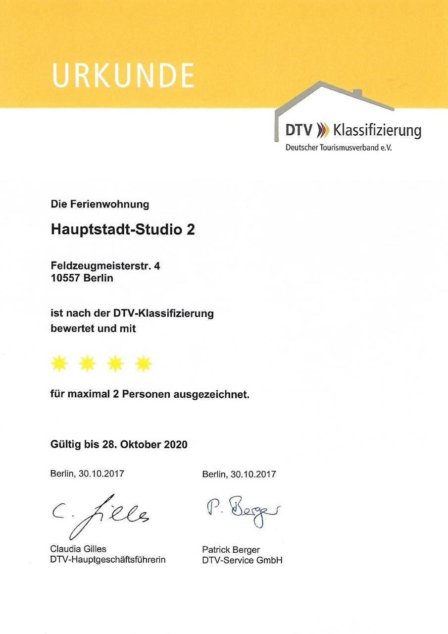 Ganze Wohnung, Standard Triple Studio in Moabit Berlin, Berlin