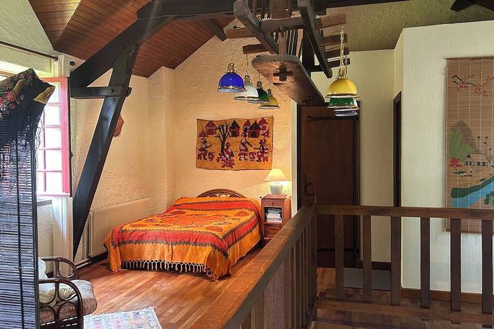 Großartiges Moulin wieder hergestellt im schönen Grünraum, nahe Uzerche in Espartignac, Tulle und Umgebung