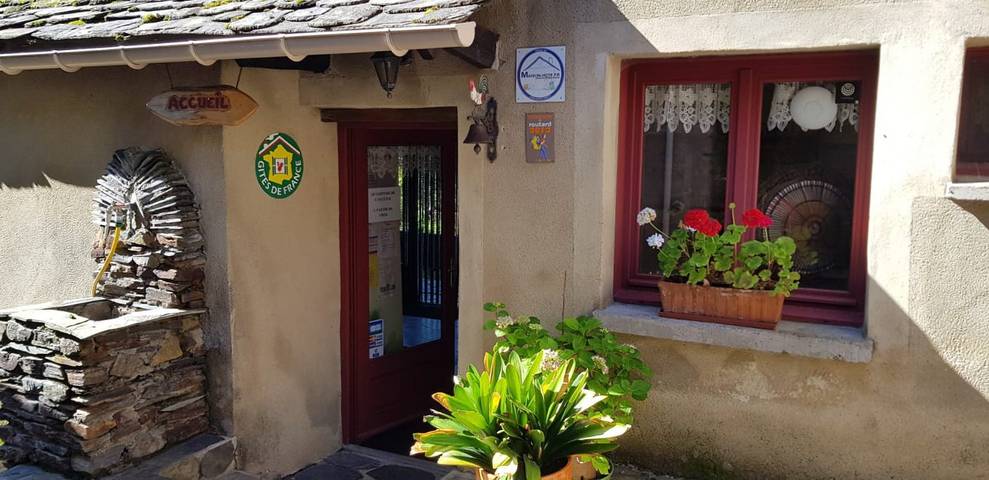 Chambre d’hôte pour 2 personnes, avec piscine ainsi que jardin et jacuzzi, animaux acceptés dans Lozère - 2