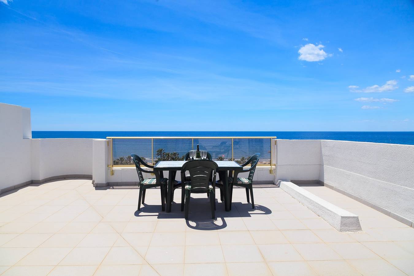 Apartamento entero, S206-263 Uhc Acacias Apartments Salou in Salou, Costa Dorada