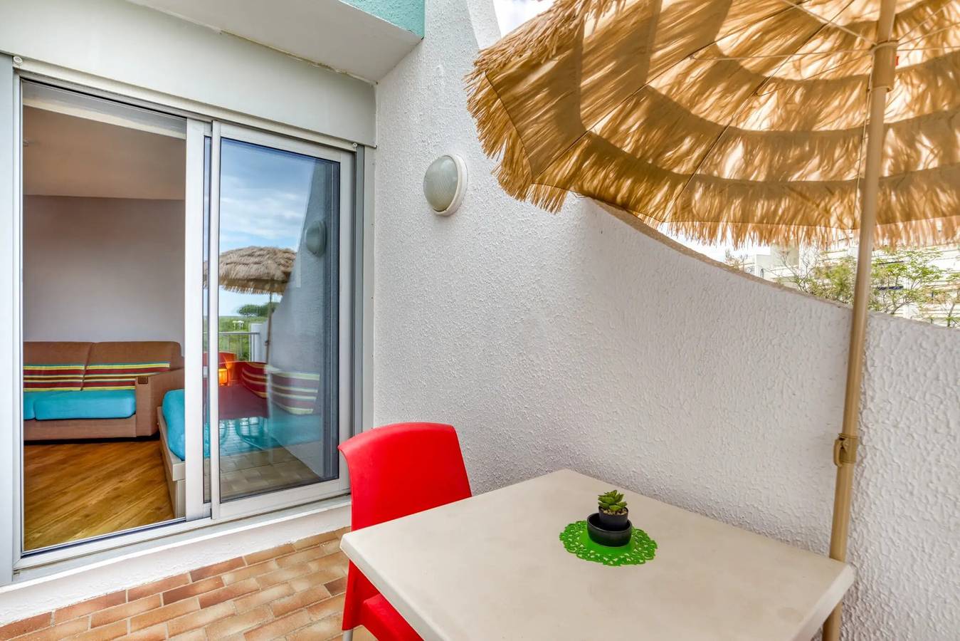 Studio entier, Studio avec terrasse vue mer sur la plage à La Grande Motte - rénové 2026 in La Grande-Motte, Côte méditerranéenne (France)