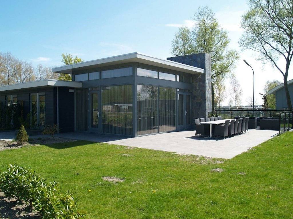 Casa de vacaciones en Dordrecht con terraza. in Dordrecht, Parque Nacional De Biesbosch